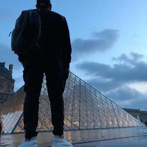 Meet your Posher, Peter